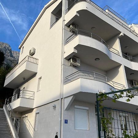 Apartments Coric Baška Voda المظهر الخارجي الصورة