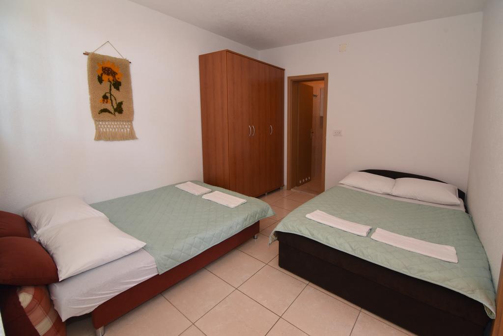 Apartments Coric Baška Voda المظهر الخارجي الصورة