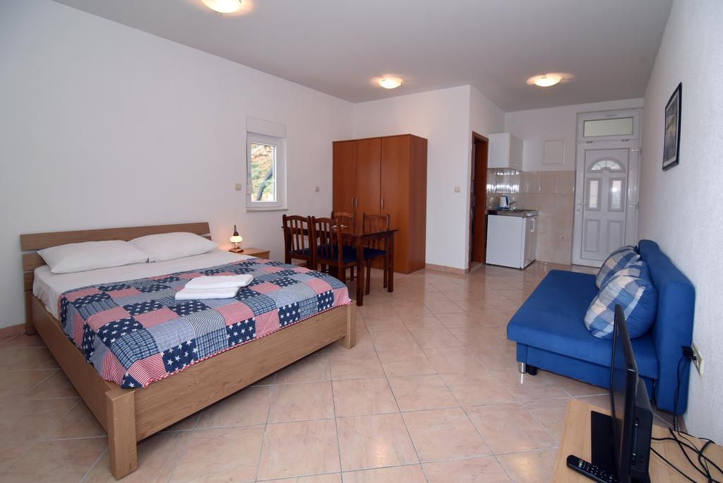 Apartments Coric Baška Voda المظهر الخارجي الصورة