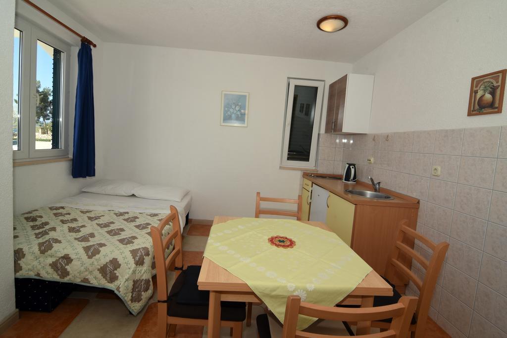Apartments Coric Baška Voda المظهر الخارجي الصورة