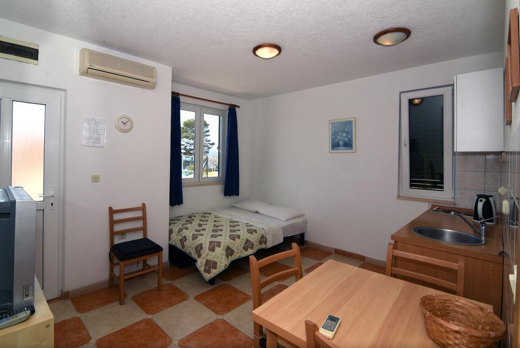 Apartments Coric Baška Voda المظهر الخارجي الصورة